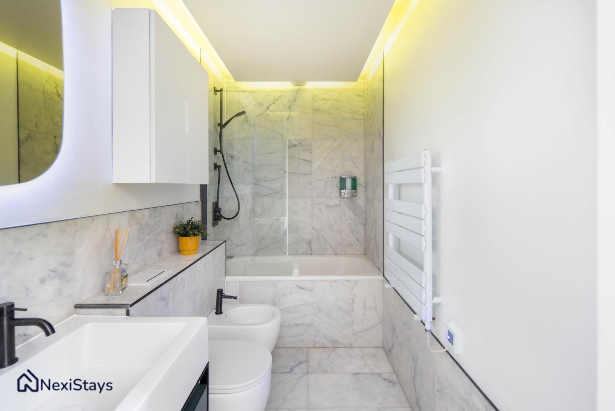 1 Min Walk To Euston Station, Modern Townhouse Apartment ลอนดอน ภายนอก รูปภาพ